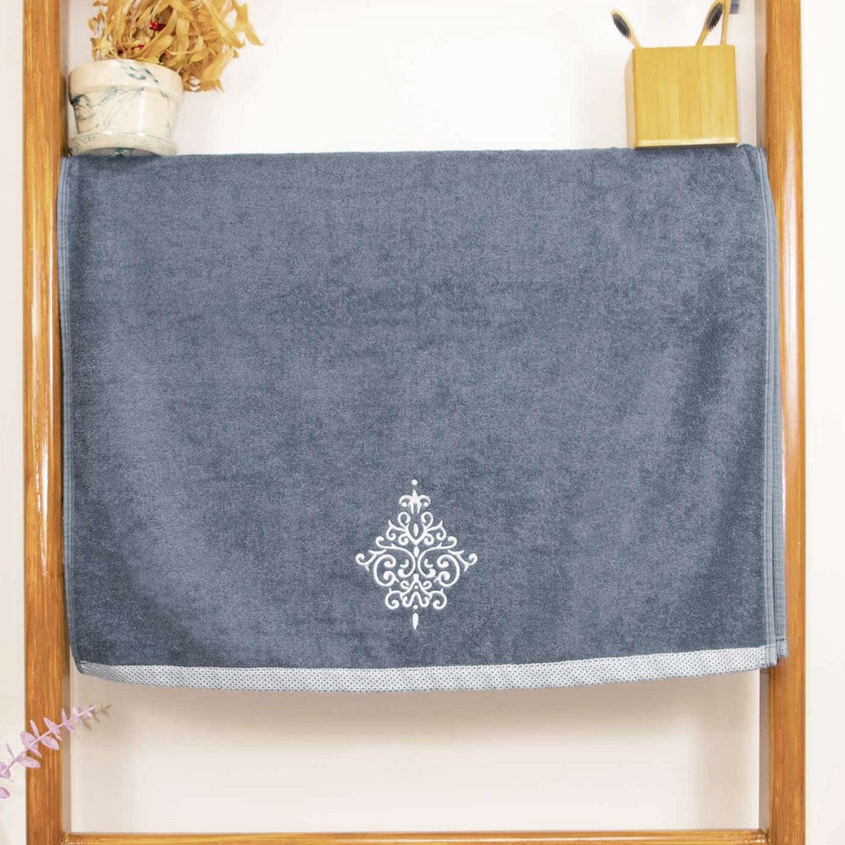 Royal Bamboo 500 GSM Bath Towel | 100% Bamboo - Rangoli