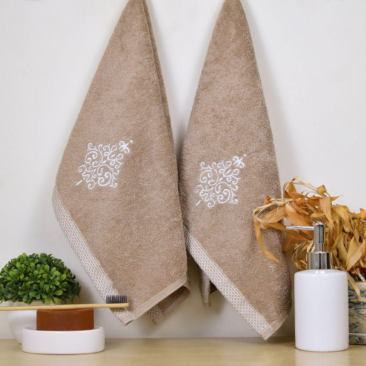 Royal Bamboo 500 GSM Hand Towels | 100% Bamboo, Ultra Soft, Highly Absorbent Eco-Friendly Towels